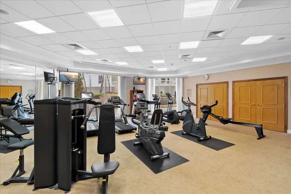 4600 Ocean Drive #701 Singer Island, FL 33404
