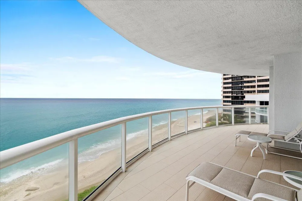 4600 Ocean Drive #701 Singer Island, FL 33404