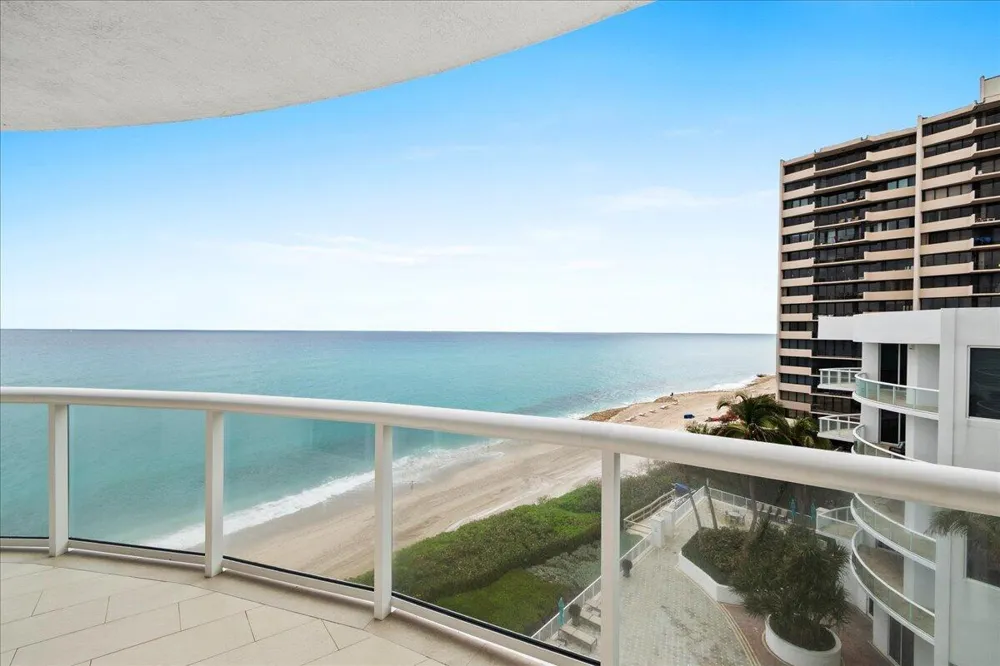 4600 Ocean Drive #701 Singer Island, FL 33404