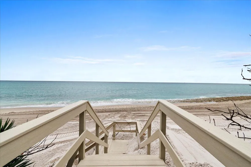 4600 Ocean Drive #701 Singer Island, FL 33404