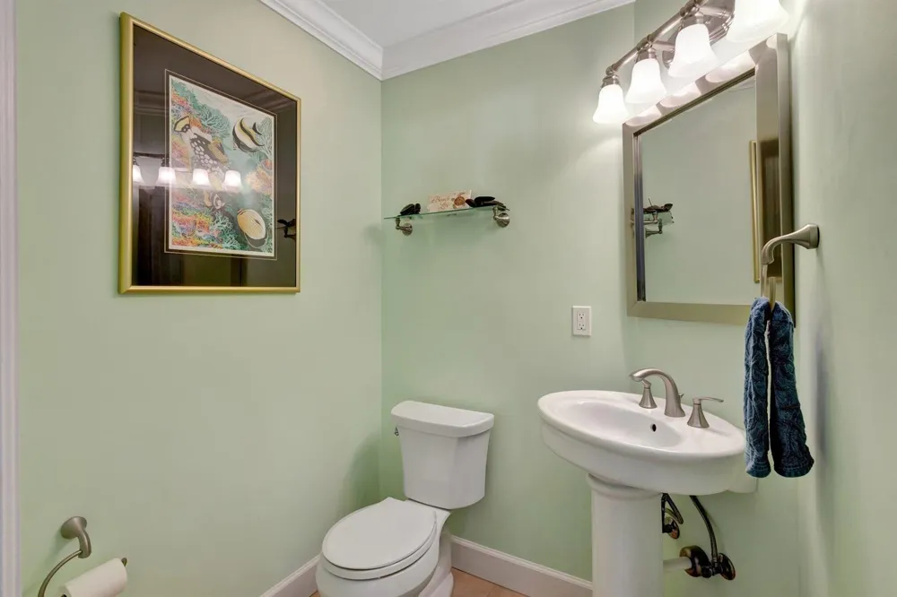 2470 Harbour Cove Drive Hutchinson Island, FL 34949