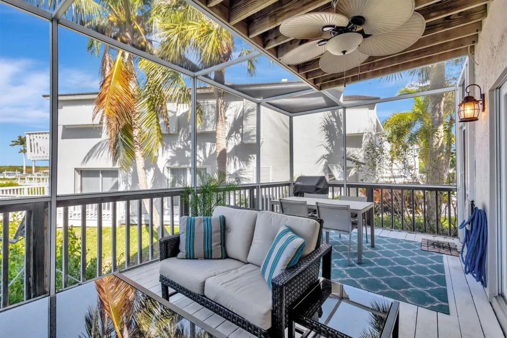 2470 Harbour Cove Drive Hutchinson Island, FL 34949