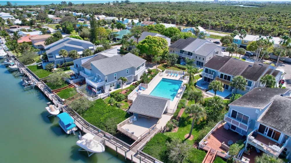 2470 Harbour Cove Drive Hutchinson Island, FL 34949