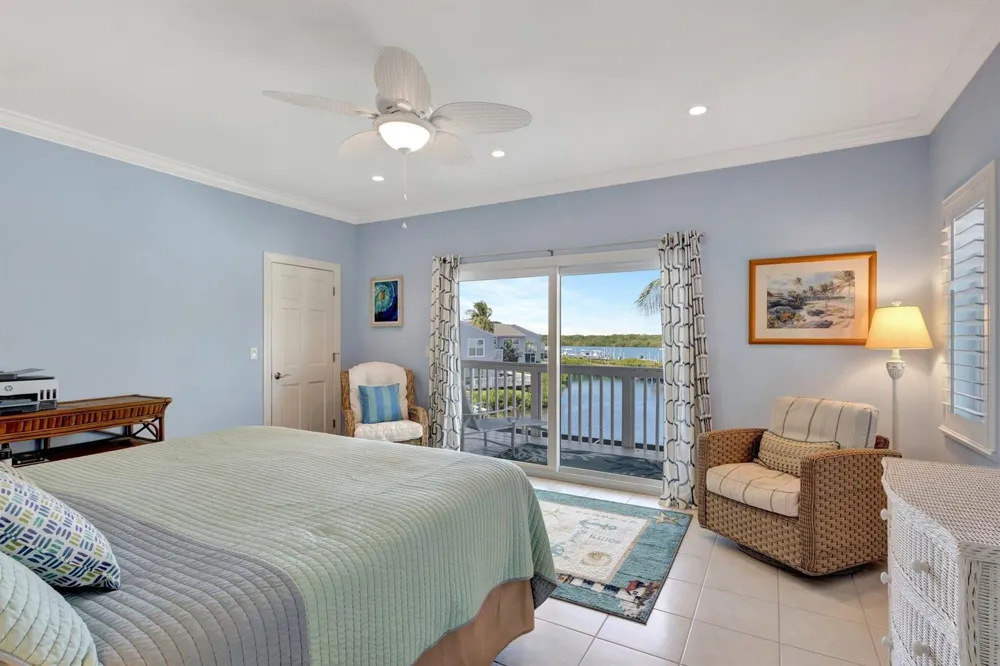 2470 Harbour Cove Drive Hutchinson Island, FL 34949