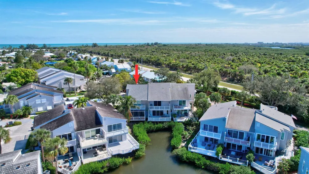 2470 Harbour Cove Drive Hutchinson Island, FL 34949