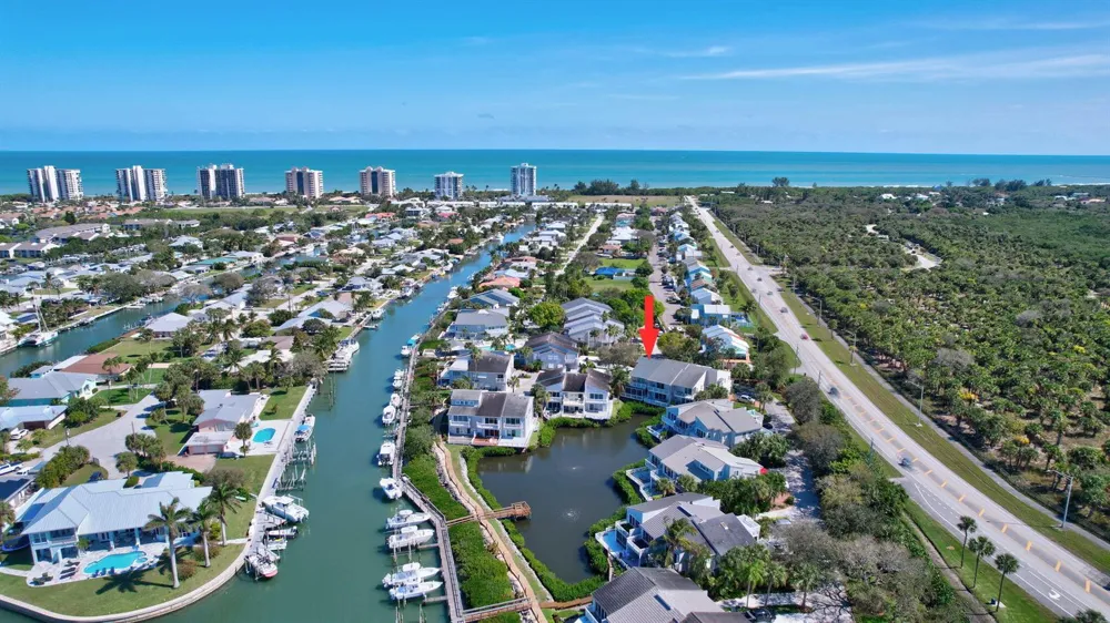 2470 Harbour Cove Drive Hutchinson Island, FL 34949