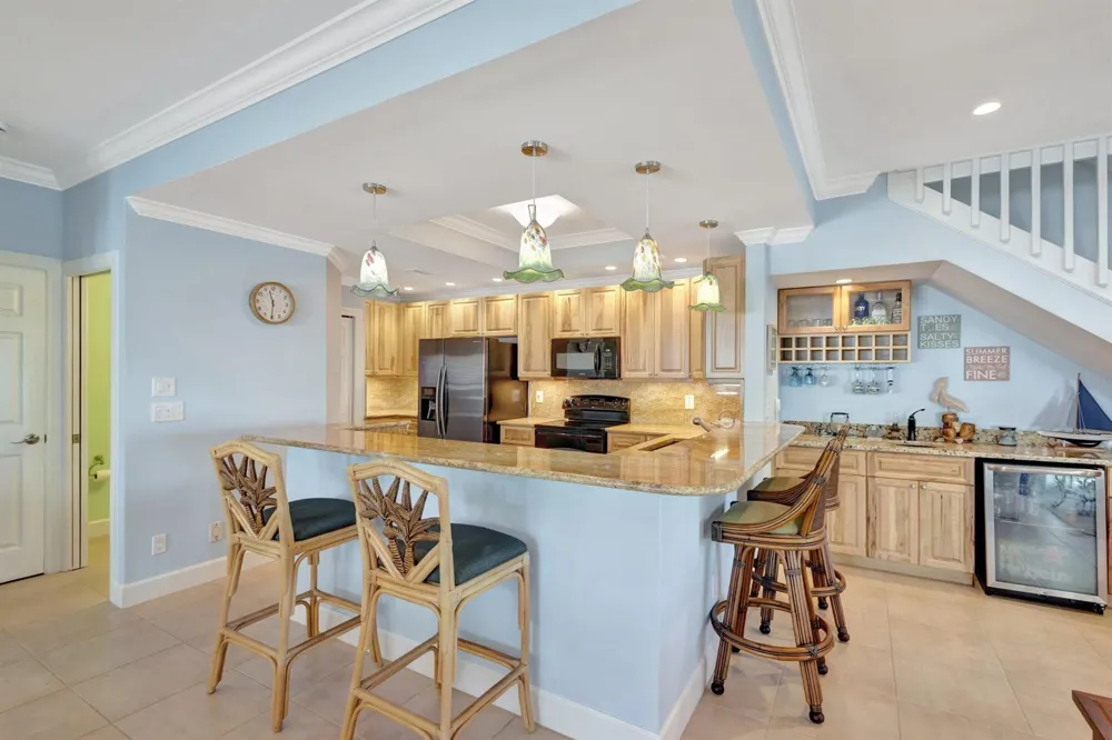 2470 Harbour Cove Drive Hutchinson Island, FL 34949