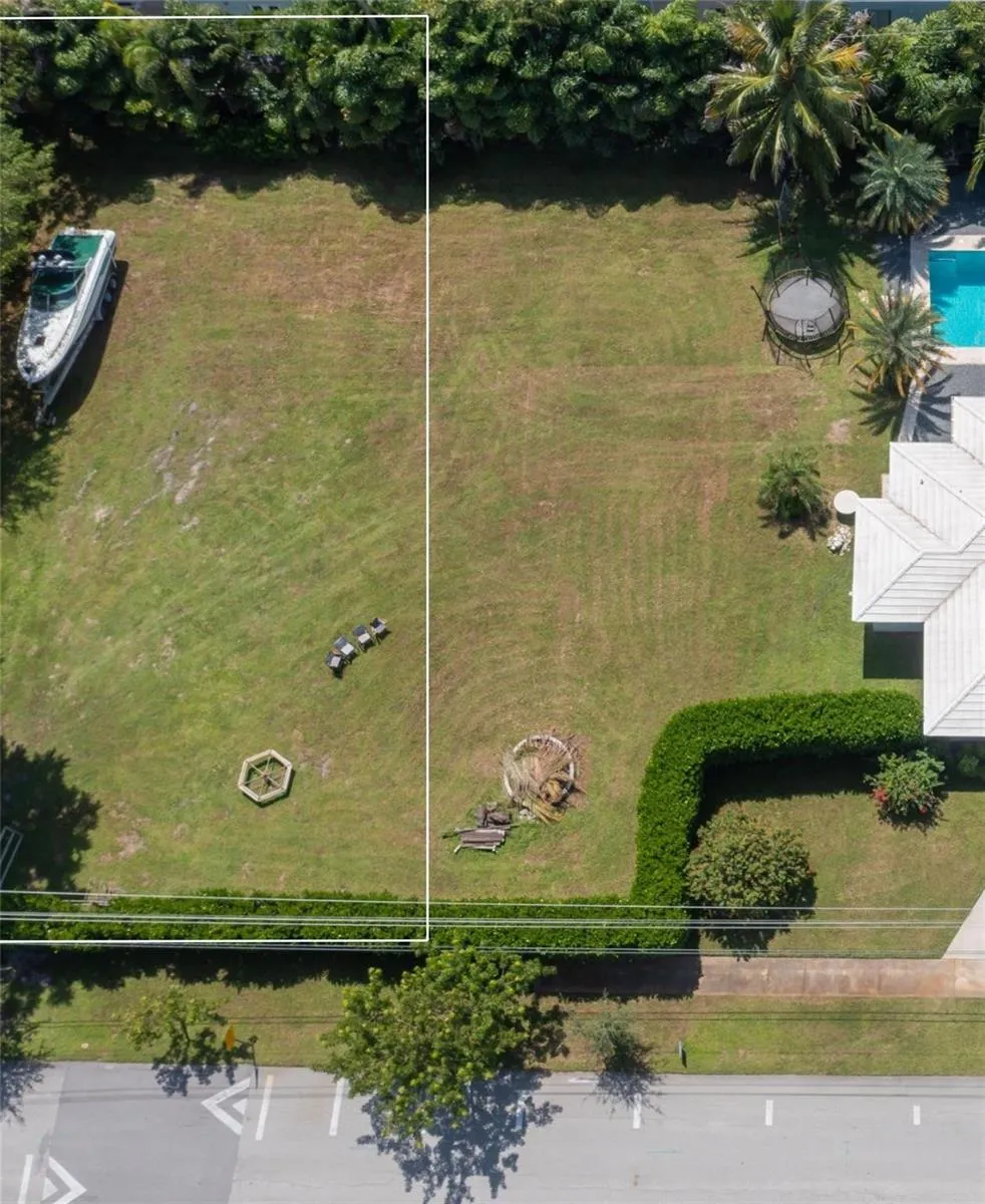 NE 2nd Street Pompano Beach, FL 33060
