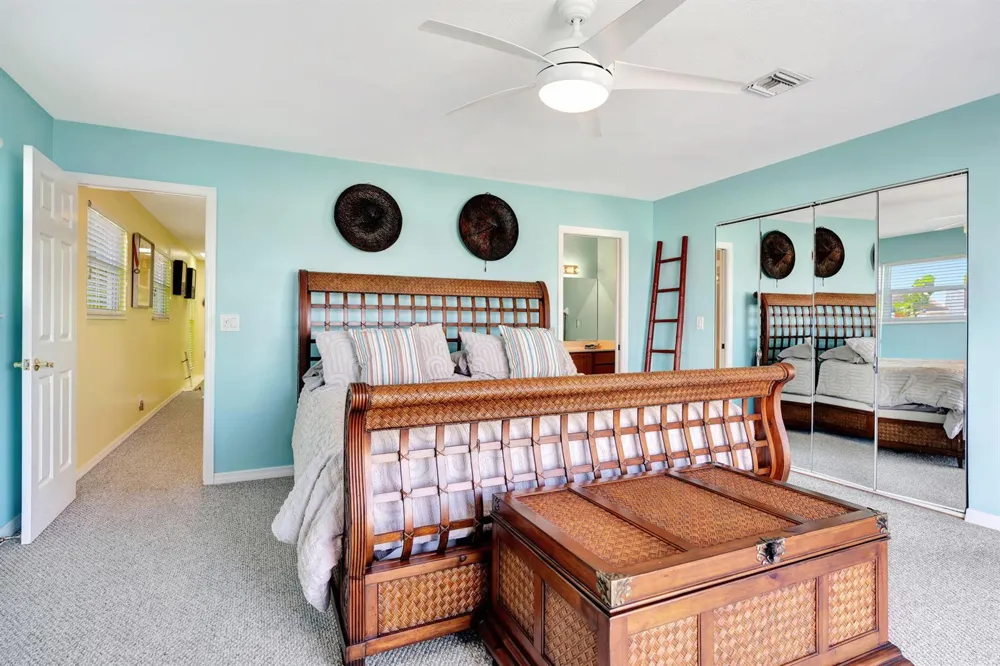 2440 Harbour Cove Drive Hutchinson Island, FL 34949
