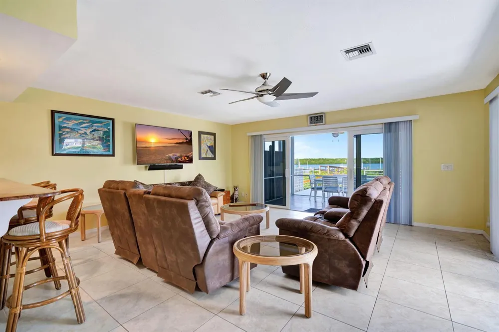2440 Harbour Cove Drive Hutchinson Island, FL 34949