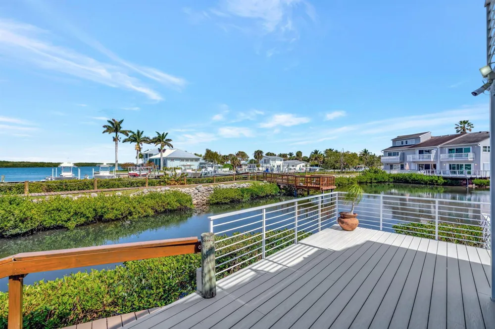 2440 Harbour Cove Drive Hutchinson Island, FL 34949