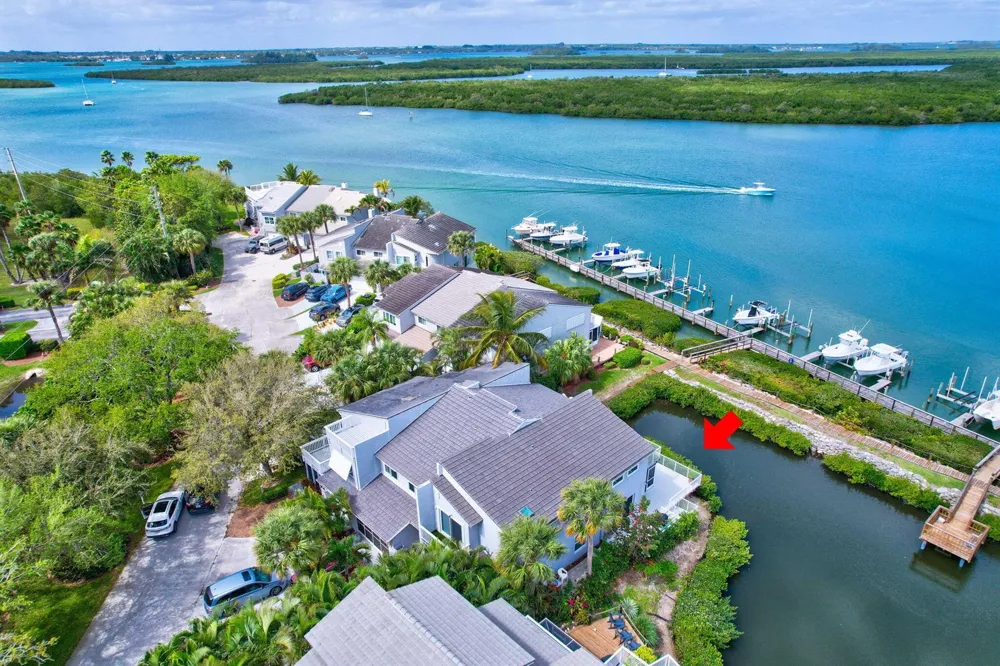 2440 Harbour Cove Drive Hutchinson Island, FL 34949