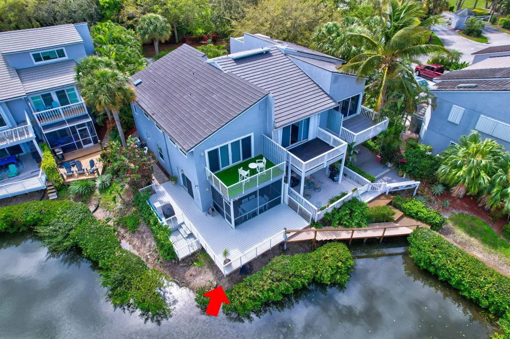 2440 Harbour Cove Drive Hutchinson Island, FL 34949