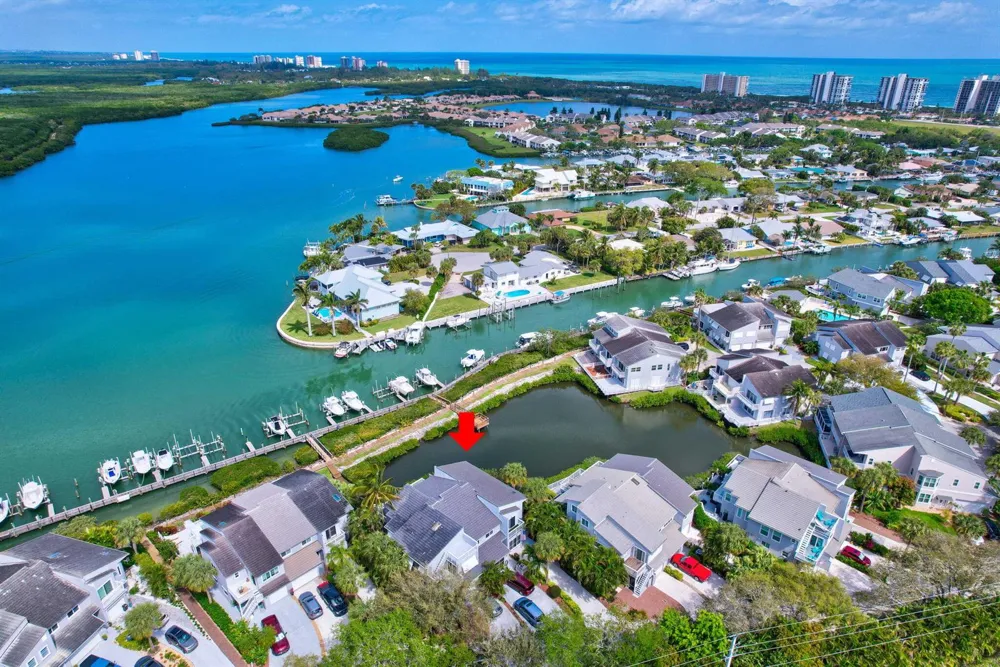 2440 Harbour Cove Drive Hutchinson Island, FL 34949