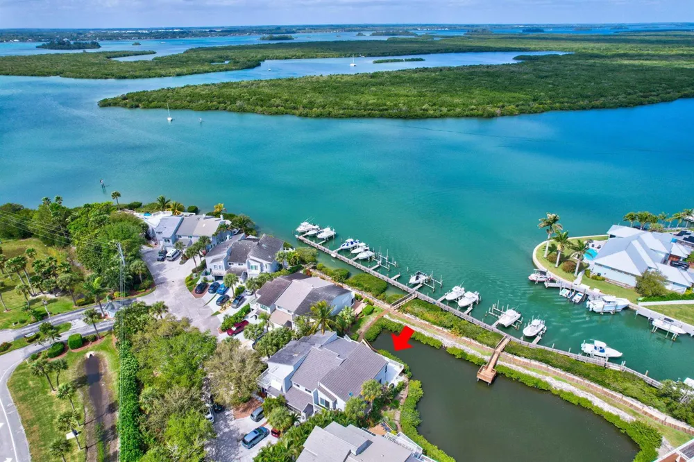 2440 Harbour Cove Drive Hutchinson Island, FL 34949