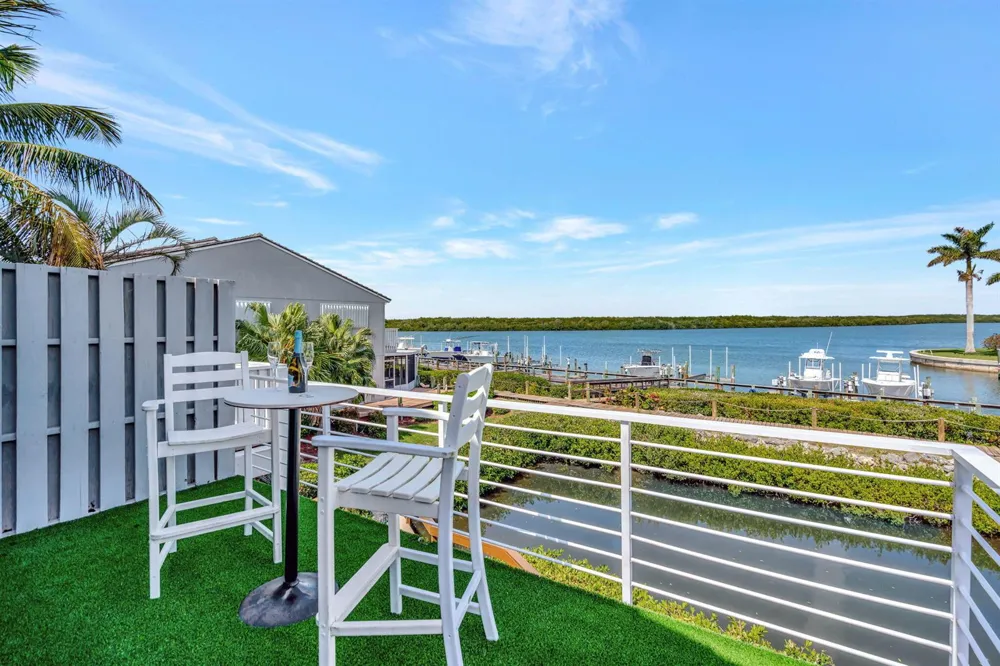 2440 Harbour Cove Drive Hutchinson Island, FL 34949
