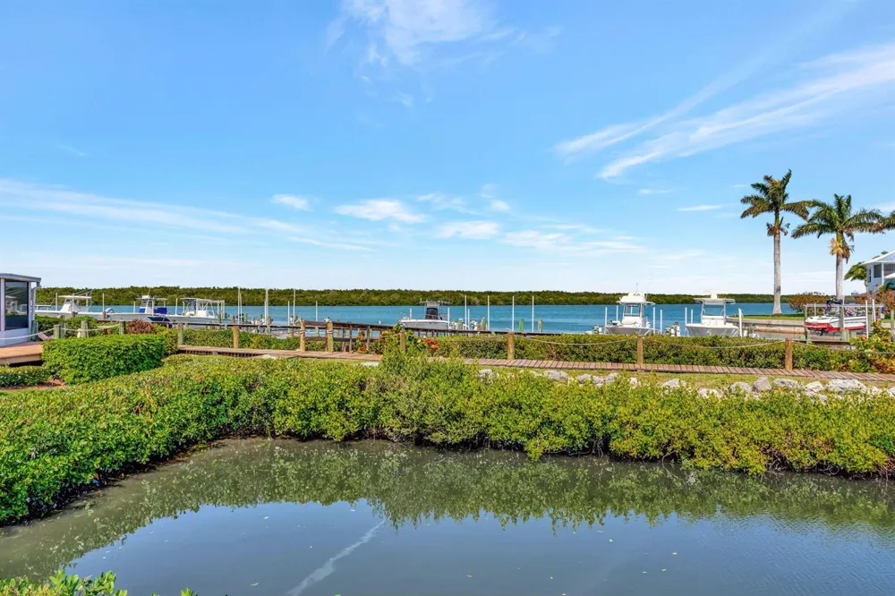 2440 Harbour Cove Drive Hutchinson Island, FL 34949