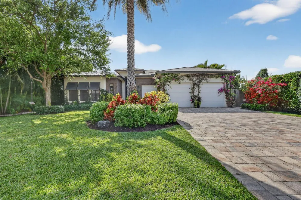 718 NW 5th Avenue Delray Beach, FL 33444