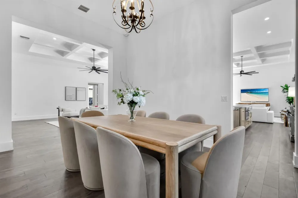 718 NW 5th Avenue Delray Beach, FL 33444