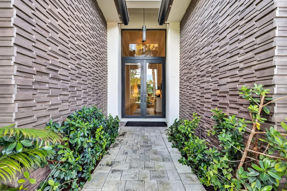 718 NW 5th Avenue Delray Beach, FL 33444