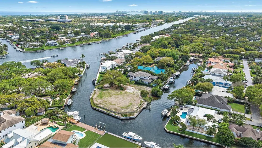 12935 S Shore Drive Palm Beach Gardens, FL 33410