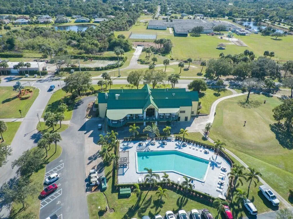 4310 Gator Trace Circle Fort Pierce, FL 34982