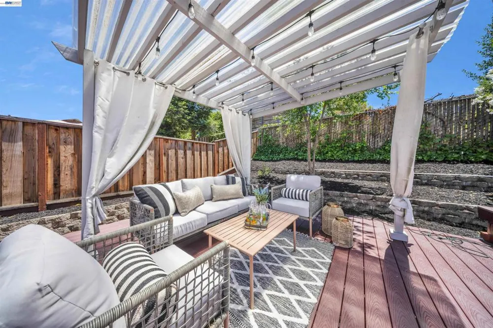 781 E Angela St Pleasanton, CA 94566