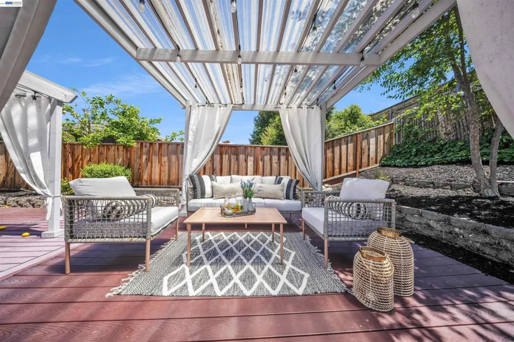 781 E Angela St Pleasanton, CA 94566