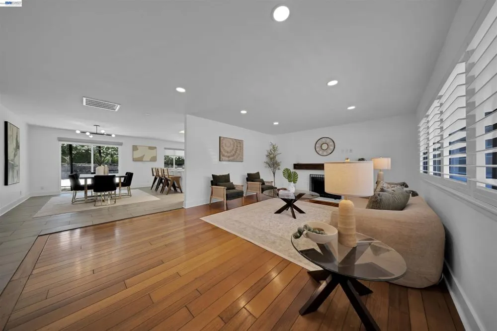 781 E Angela St Pleasanton, CA 94566