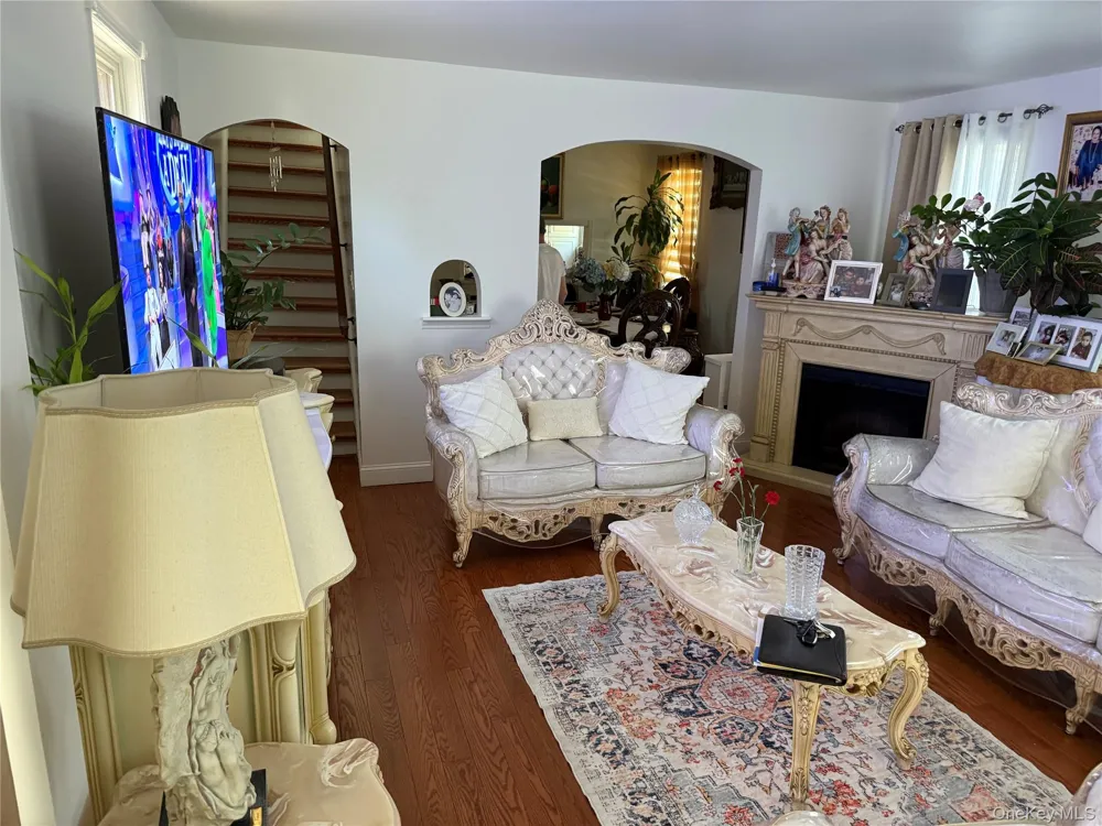 12302 116th Avenue South Ozone Park, NY 11420