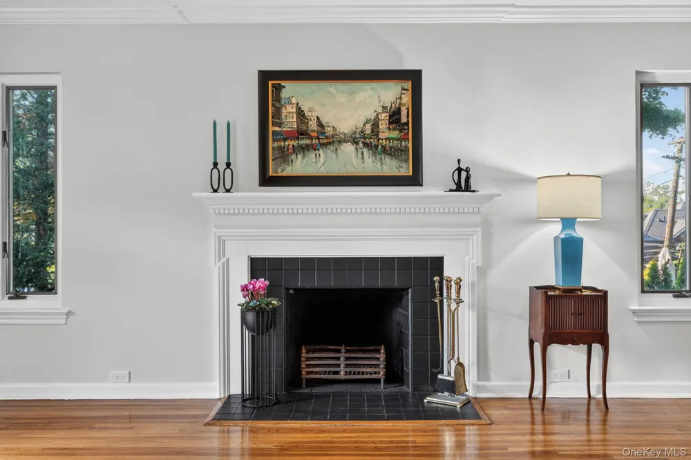 190 Sussex Drive Manhasset, NY 11030