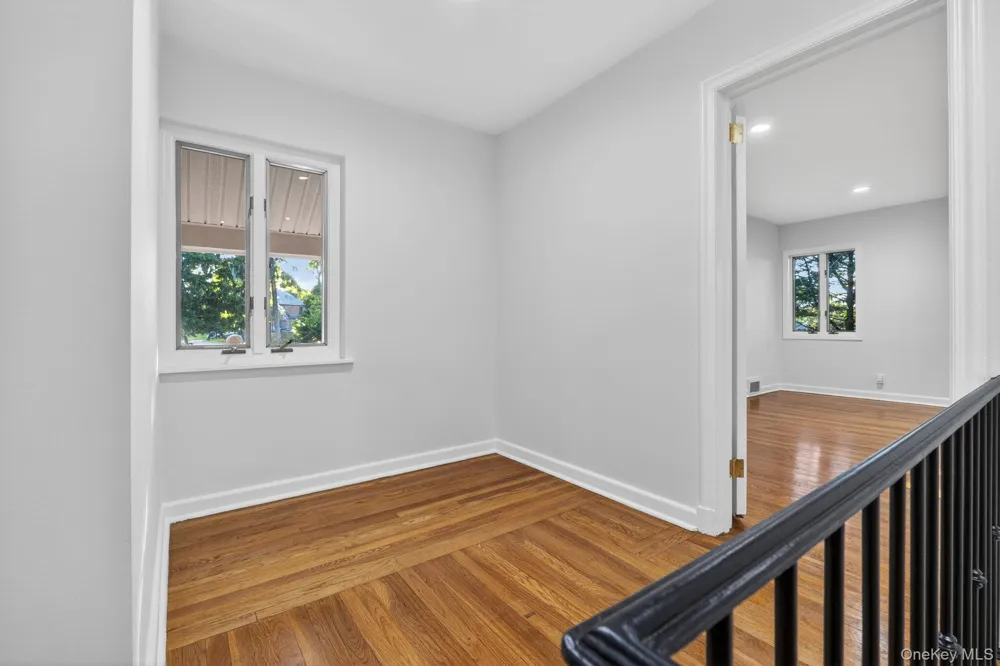 190 Sussex Drive Manhasset, NY 11030
