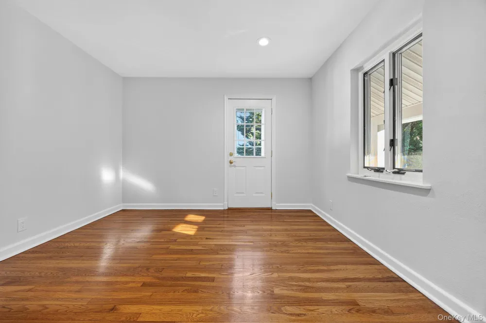 190 Sussex Drive Manhasset, NY 11030