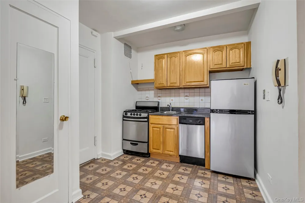 99-63 66 AVENUE #2B Rego Park, NY 11374