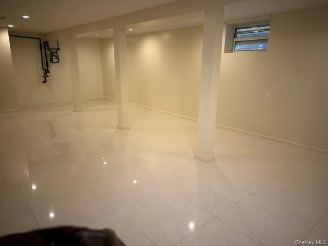 89-33 96th Street Woodhaven, NY 11421