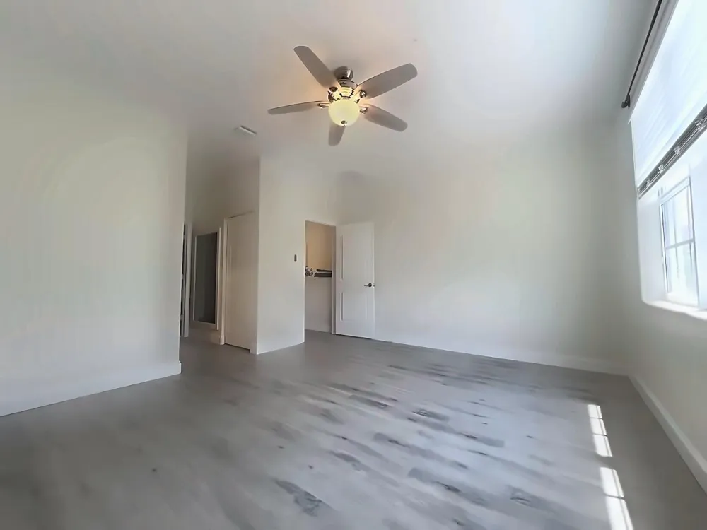 726 SW 1st Way Pompano Beach, FL 33060