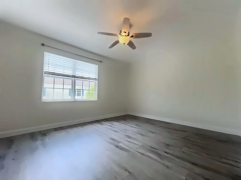 726 SW 1st Way Pompano Beach, FL 33060