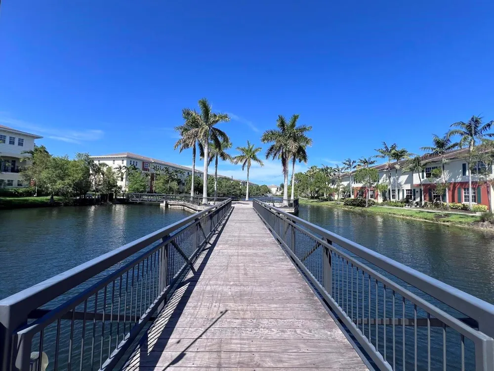 726 SW 1st Way Pompano Beach, FL 33060