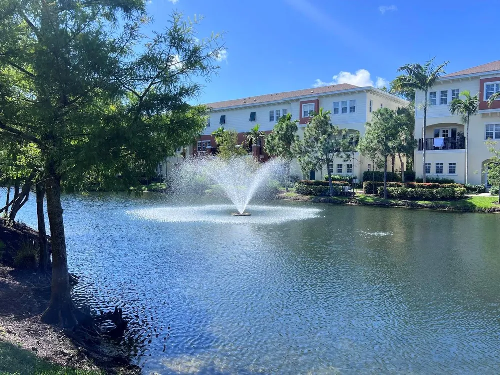 726 SW 1st Way Pompano Beach, FL 33060