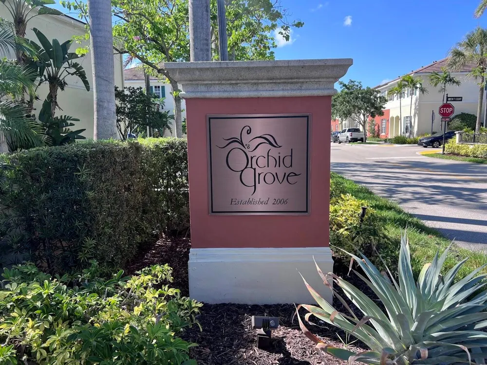 726 SW 1st Way Pompano Beach, FL 33060