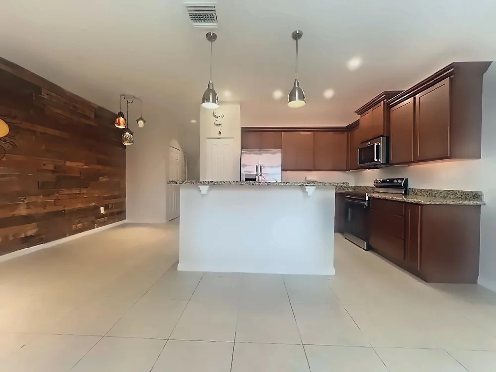 726 SW 1st Way Pompano Beach, FL 33060