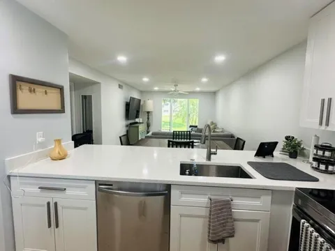 2601 NE 3rd Court #105