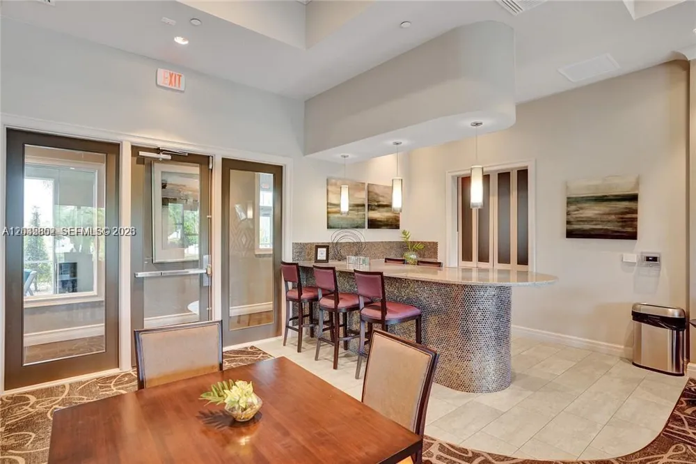 5140 Eucalyptus Dr #5 Hollywood, FL 33021