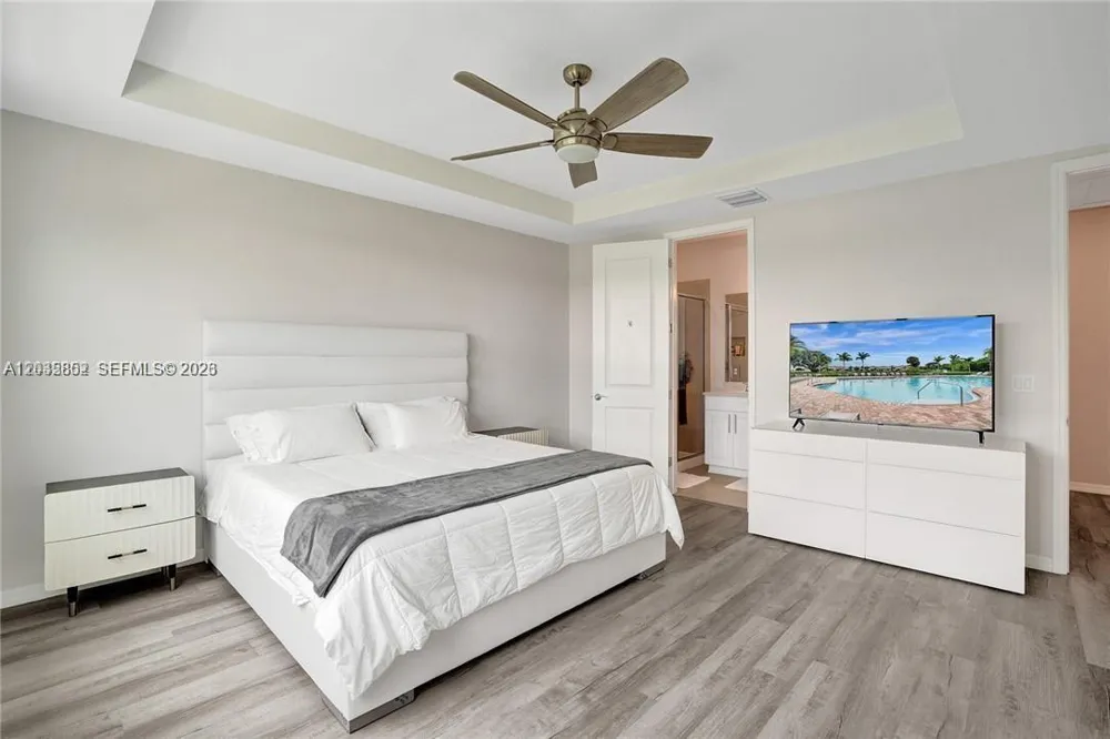 5140 Eucalyptus Dr #5 Hollywood, FL 33021