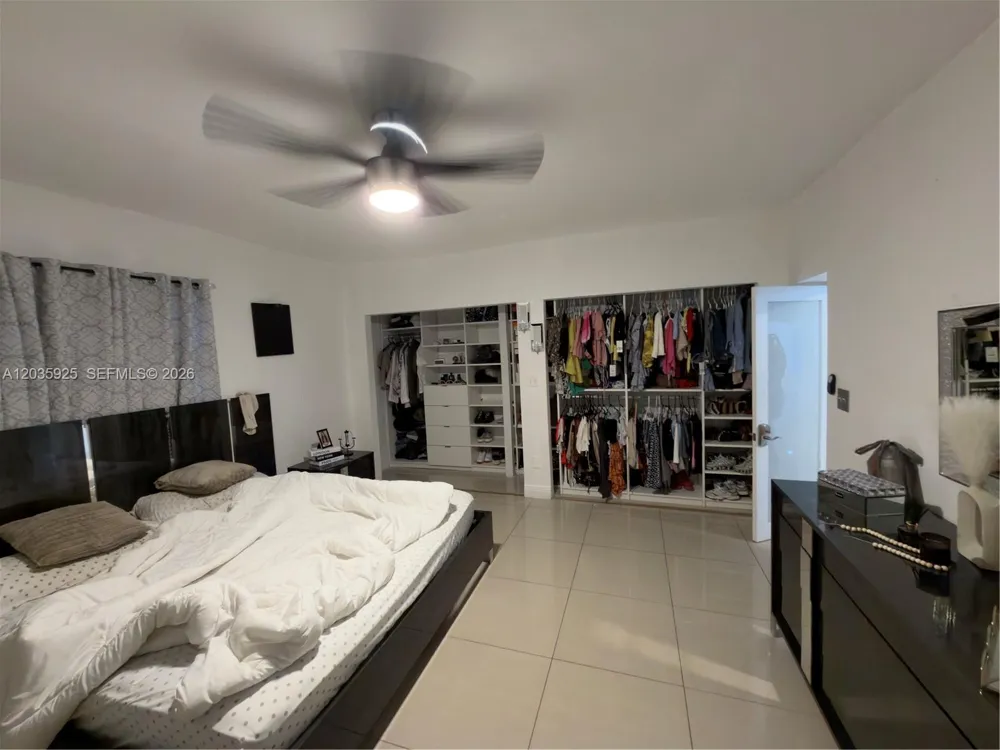 224 E 42nd St Hialeah, FL 33013