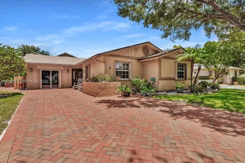 2155 Nova Village Dr