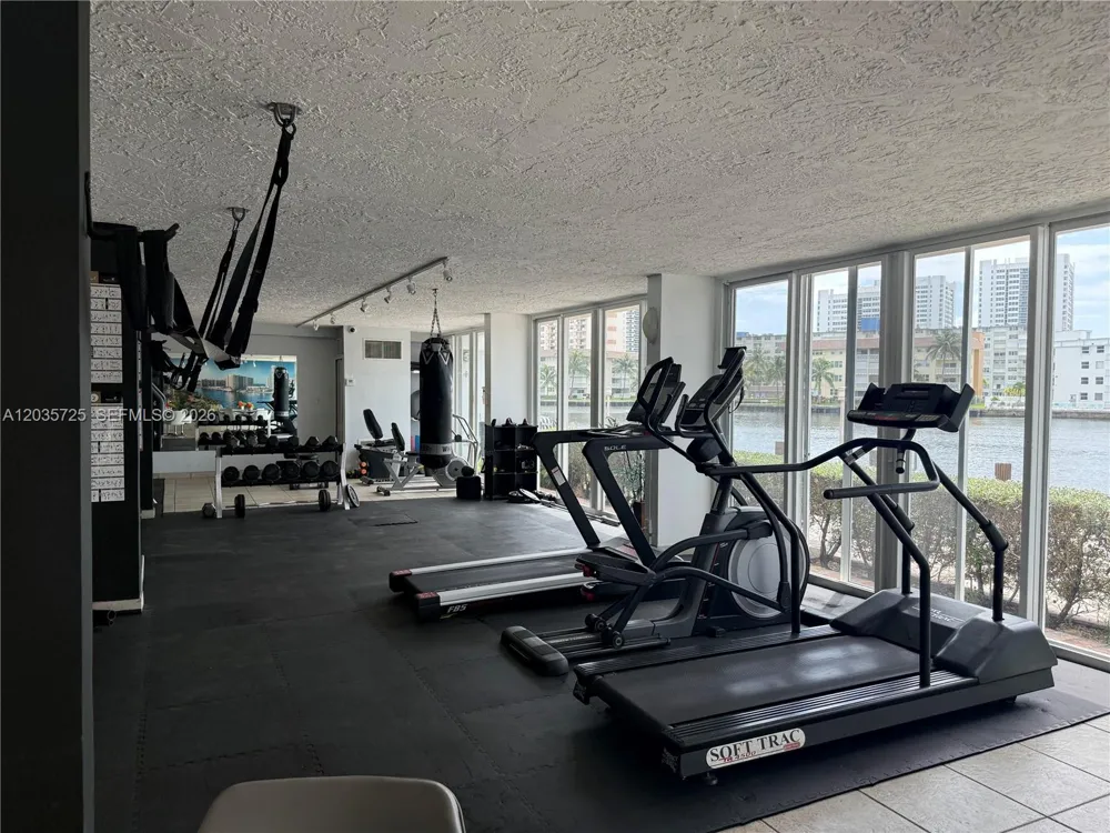 121 Golden Isles Dr #904 Hallandale Beach, FL 33009