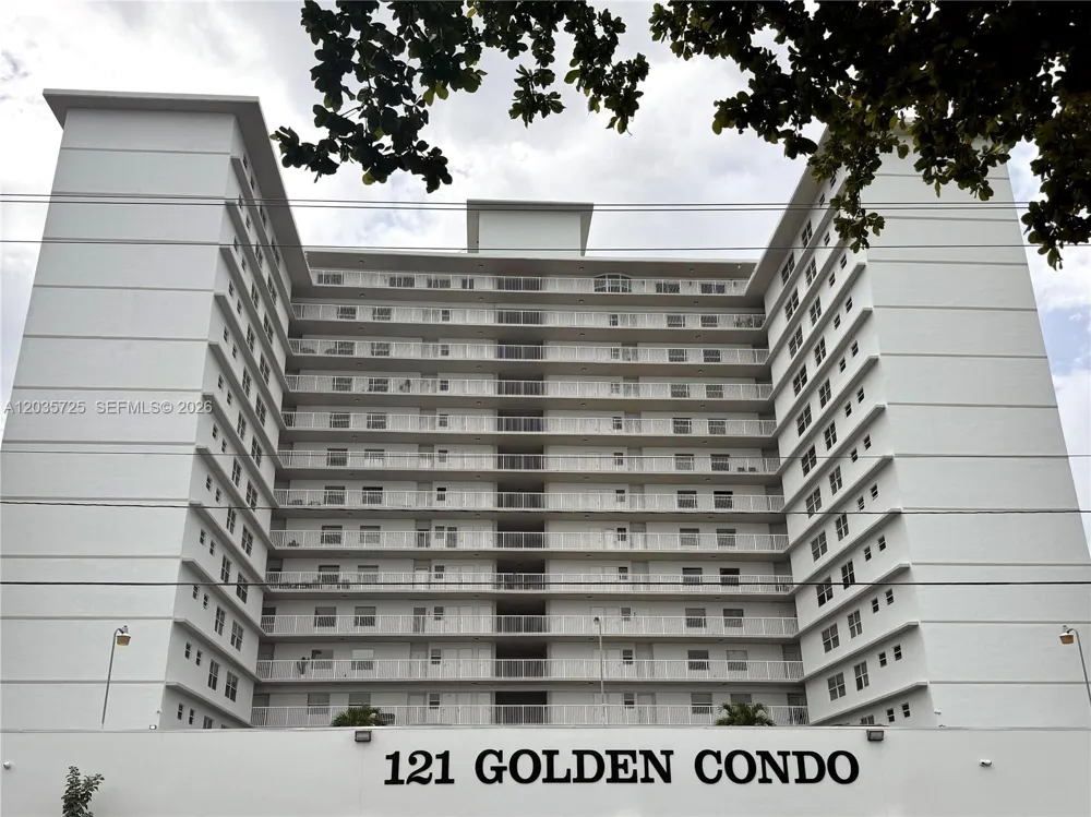 121 Golden Isles Dr #904 Hallandale Beach, FL 33009