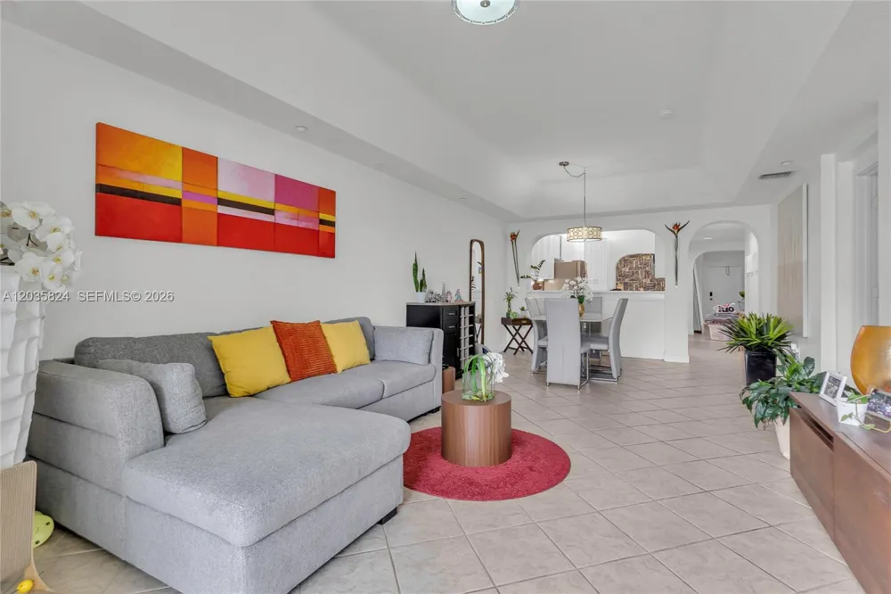 10710 NW 66th St #104 Doral, FL 33178