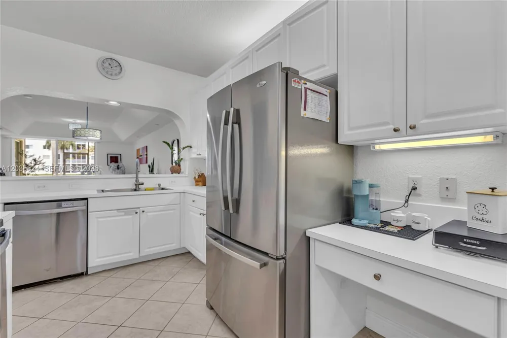 10710 NW 66th St #104 Doral, FL 33178